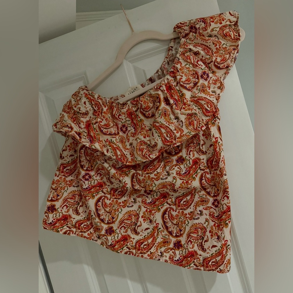 Sezane, 100% cotton, blouse Adeline, Rivera, one shoulder off, printed , size 36